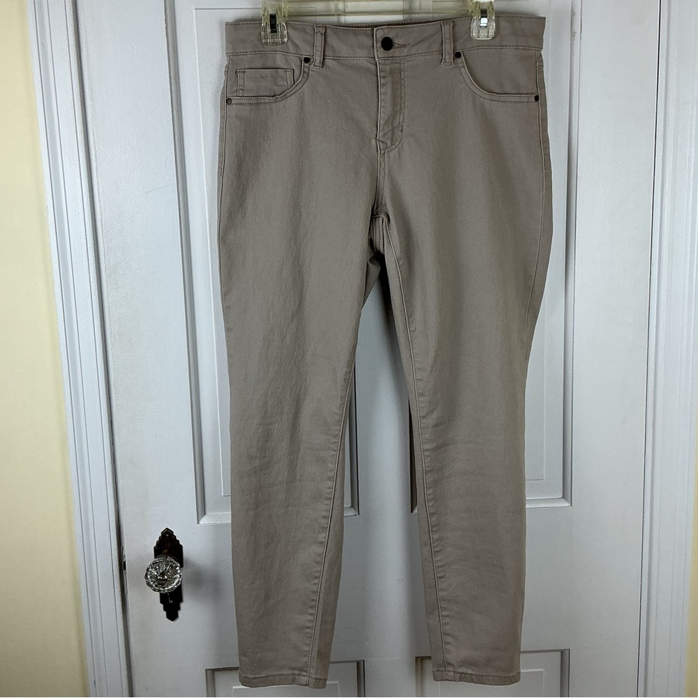 D. Jeans Jeggings Jeans Tan Size 10